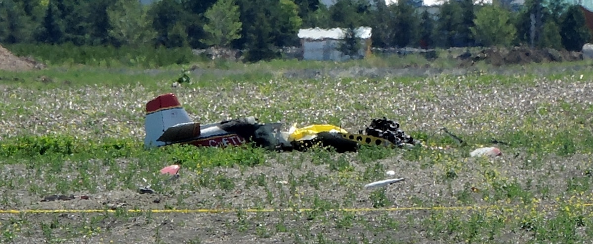 Un mort dans un écrasement d'avion à Saint-Mathieu-de-Beloeil - Le Journal de Montréal