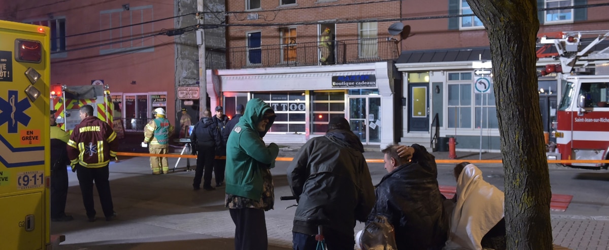Une dizaine de personnes évacuées à Saint-Jean-sur-Richelieu - Le Journal de Montréal